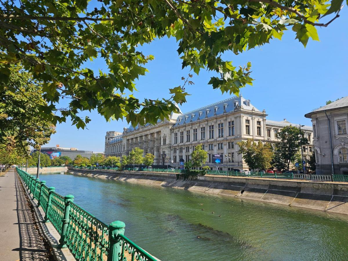 Apartament Near The Park Two Rooms Bukarest Kültér fotó