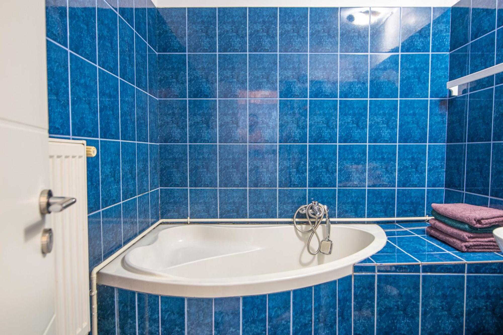 Apartament Near The Park Two Rooms Bukarest Kültér fotó