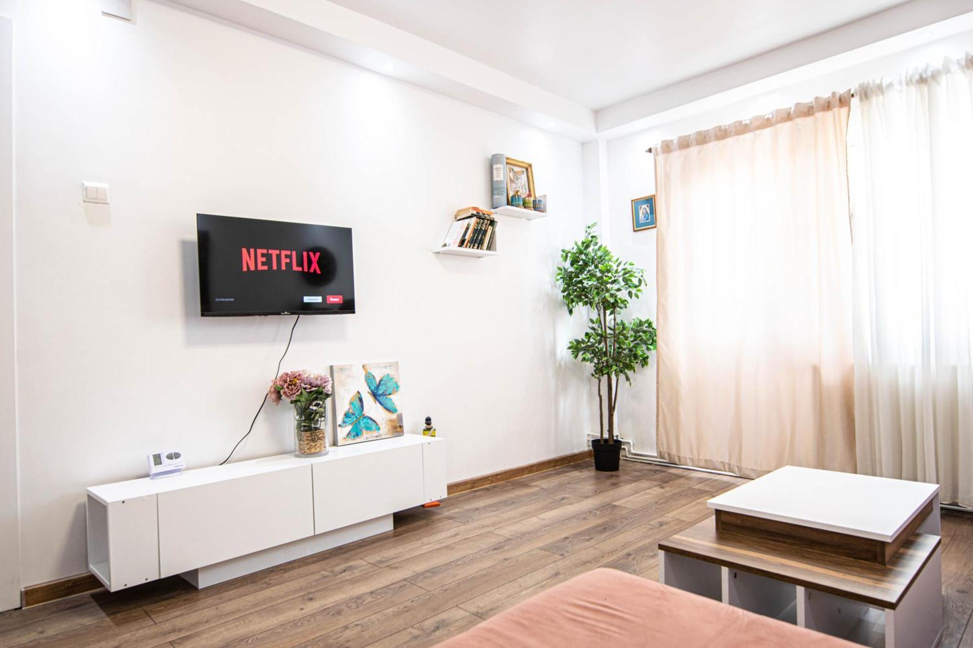 Apartament Near The Park Two Rooms Bukarest Kültér fotó