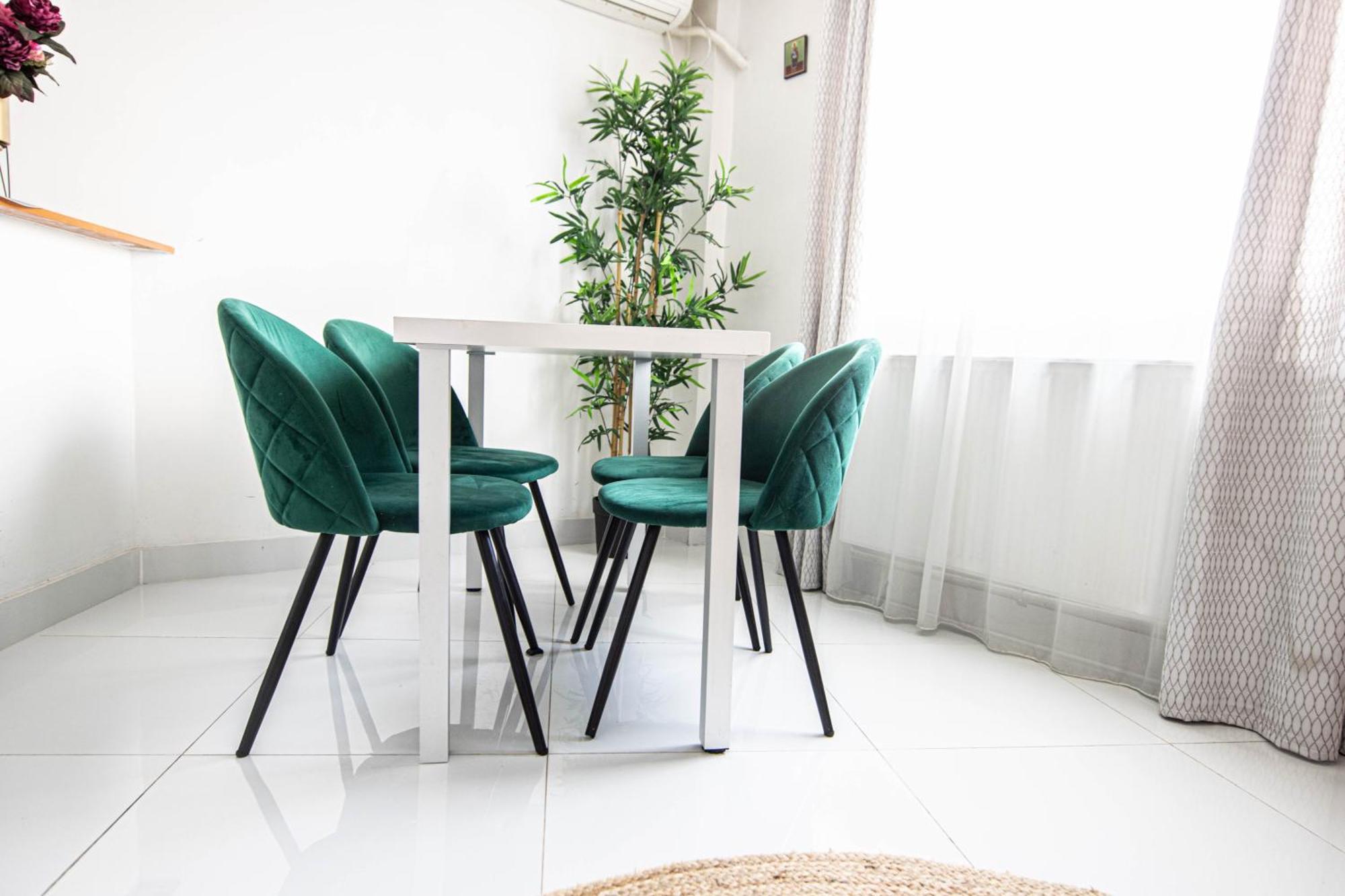 Apartament Near The Park Two Rooms Bukarest Kültér fotó